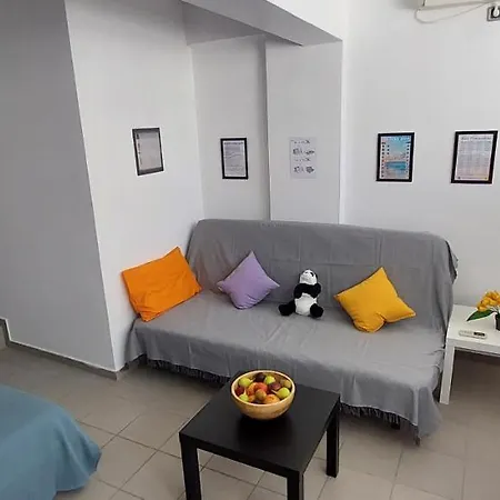 Honeybee 1 - Sunny In The Center Of Apartment Rafina (Attica)